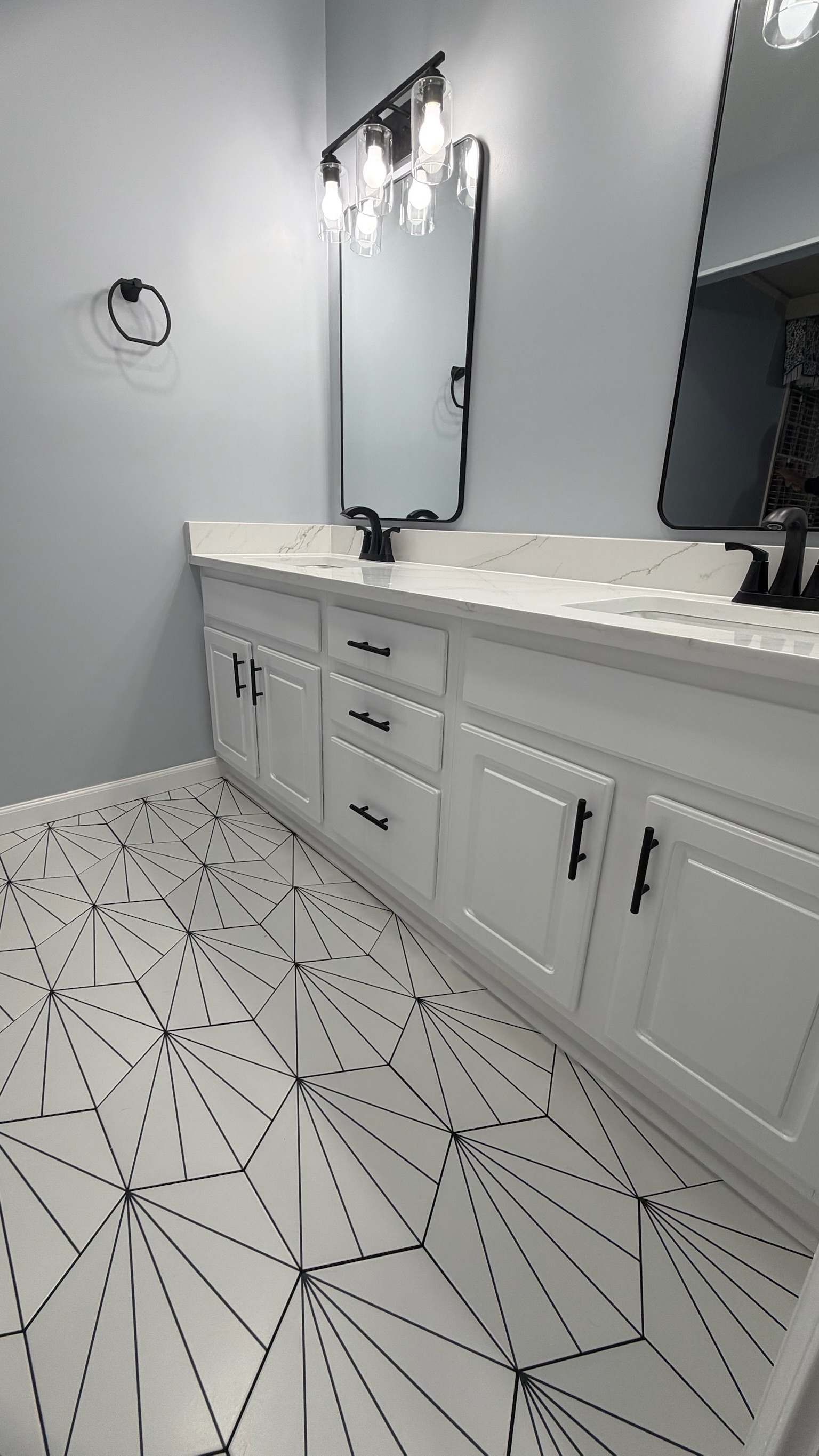 Tub-to-Shower Conversion ROI in Upstate SC (What Buyers Want)